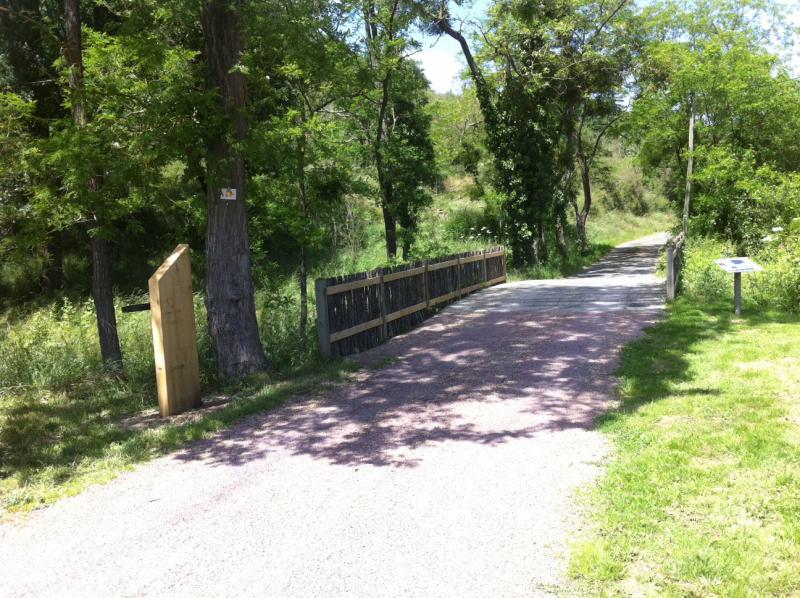 Des interventions simples avec des matériaux naturels pour conforter l'esprit champêtre des lieux